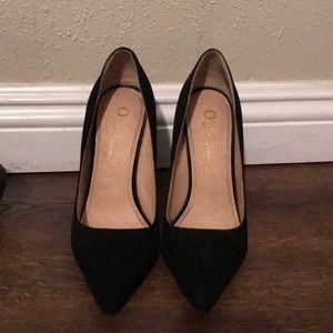 Olivia point pump
